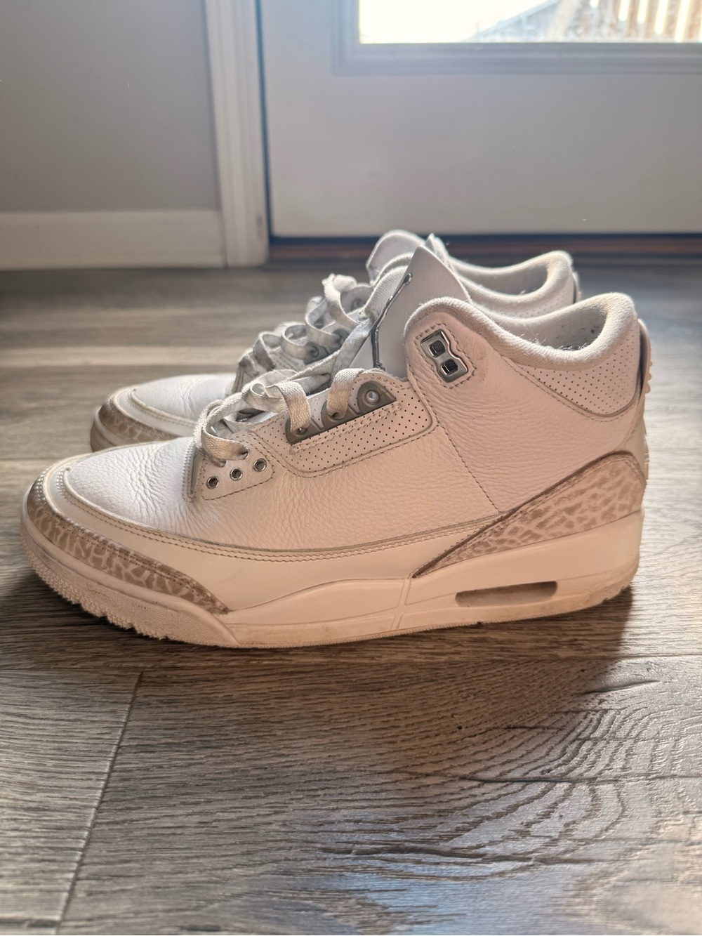 Air Jordan 3 Retro Sneakers